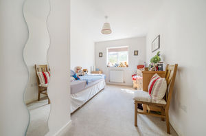 Photo 16- click for photo gallery